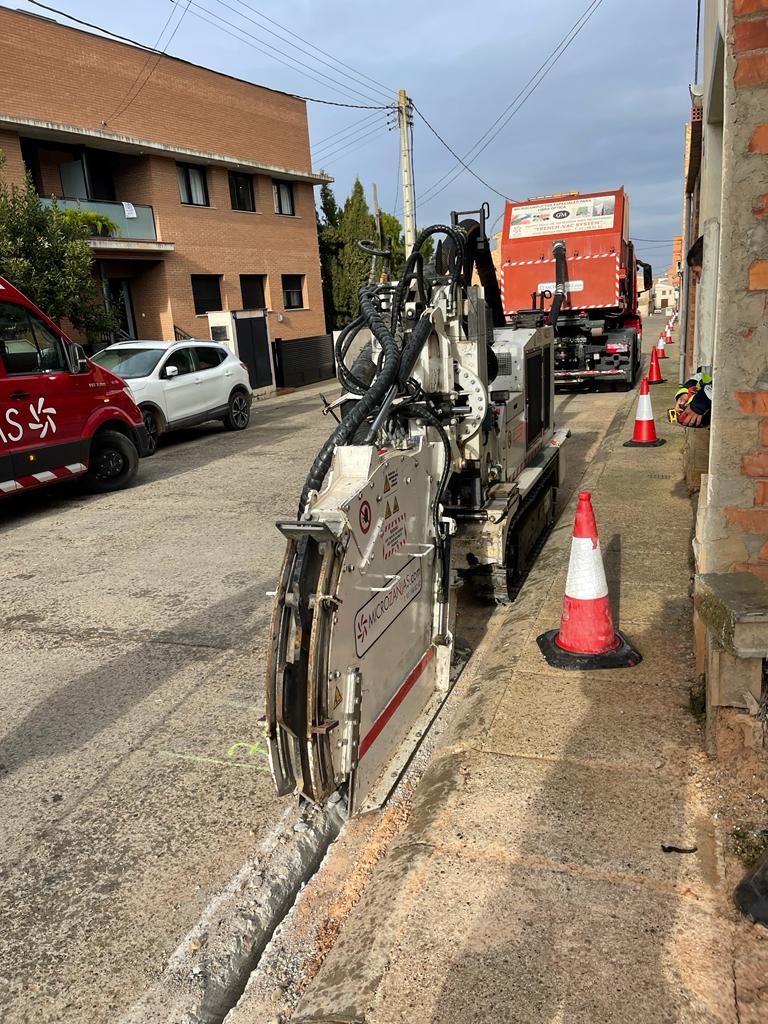 Canalización para fibra óptica en La Granadella